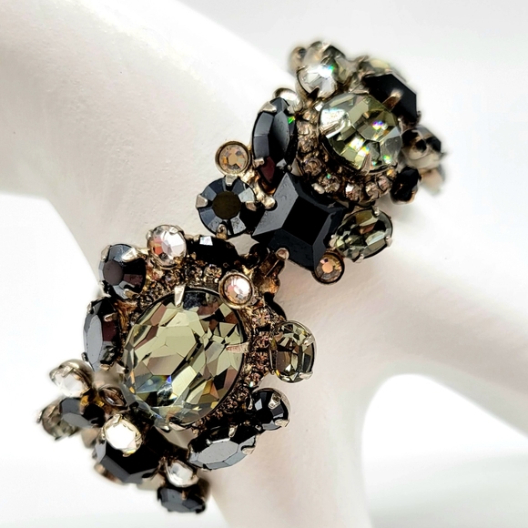 Sorrelli Midnight Moon Retired Swarovski Crystal Statement Bracelet Silver - Picture 7 of 11